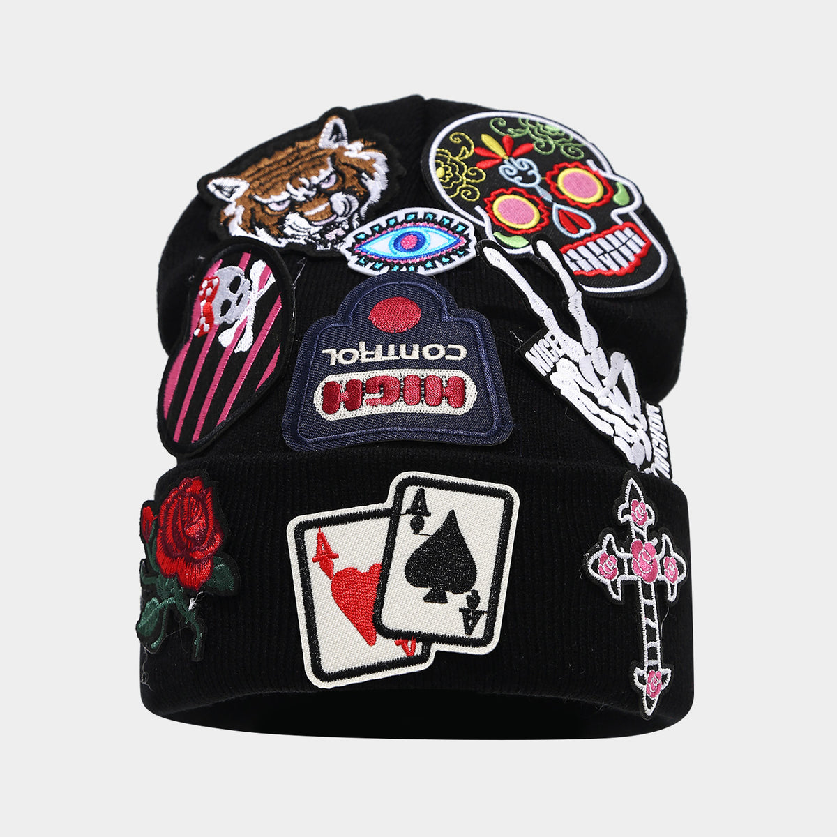Byerclub Y2K Patch Beanie – Embroidered Applique Knit Hat with Skull, Rose & Flame Patches in 12 Colors