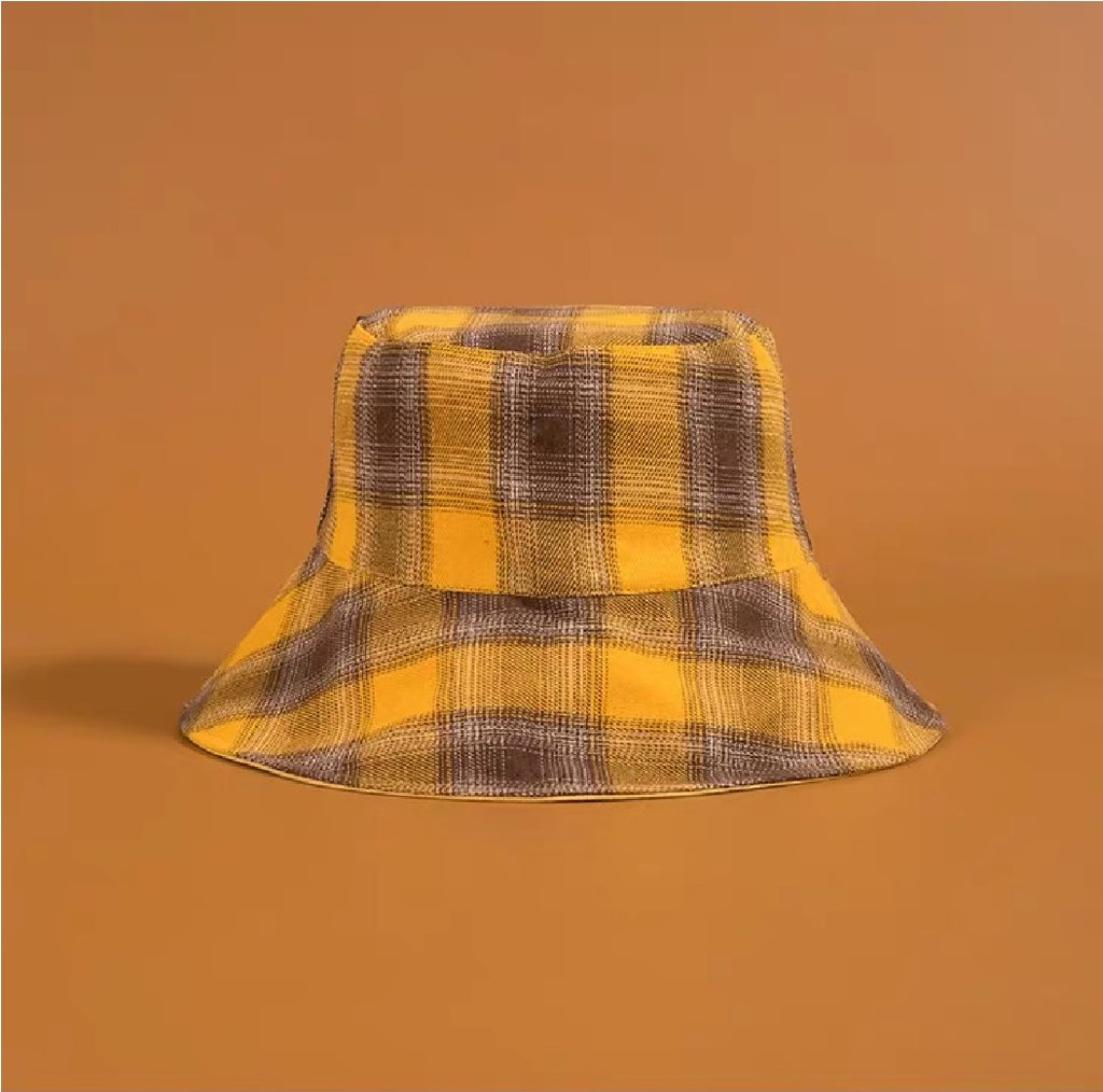 Women's Reversible Plaid Bucket Hat