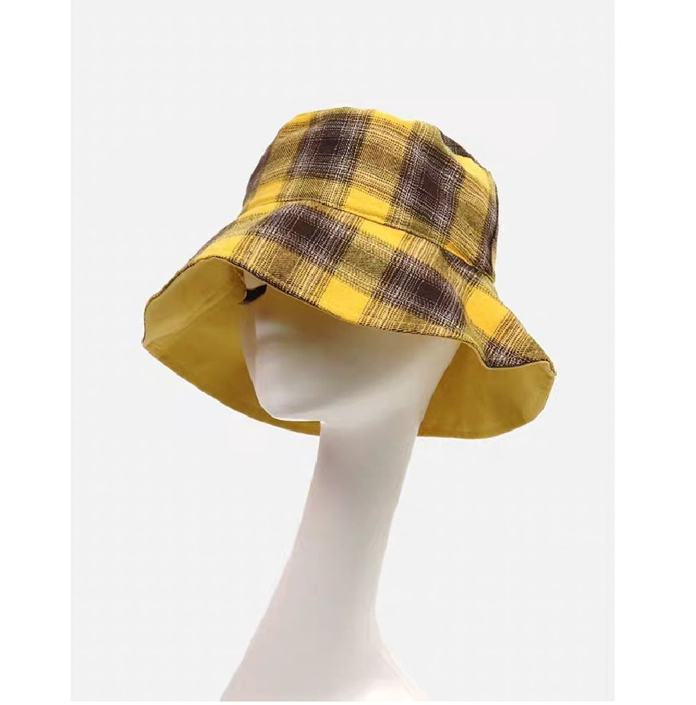 Women's Reversible Plaid Bucket Hat