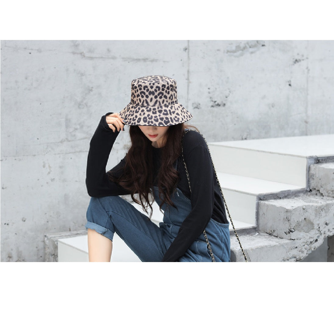 Women's Reversible Leopard Print Bucket Hat