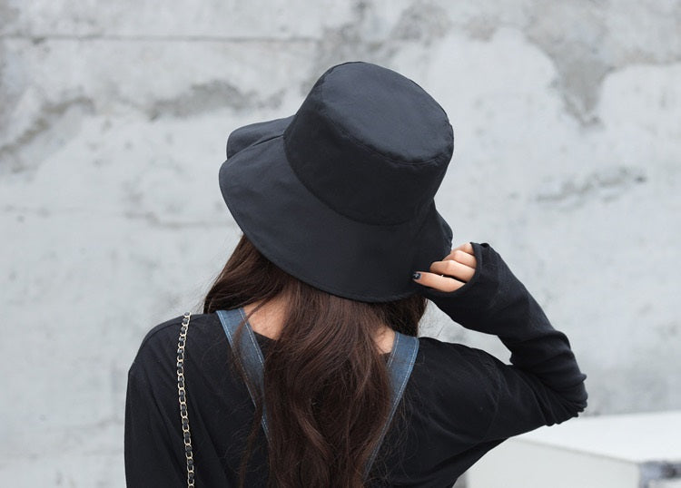 Women's Reversible Leopard Print Bucket Hat