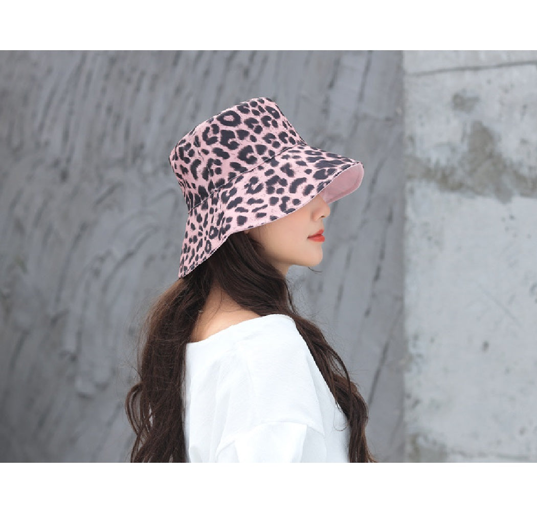 Women's Reversible Leopard Print Bucket Hat