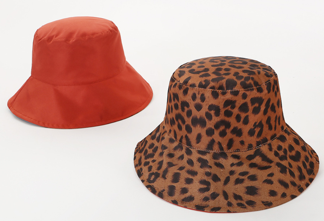 Women's Reversible Leopard Print Bucket Hat